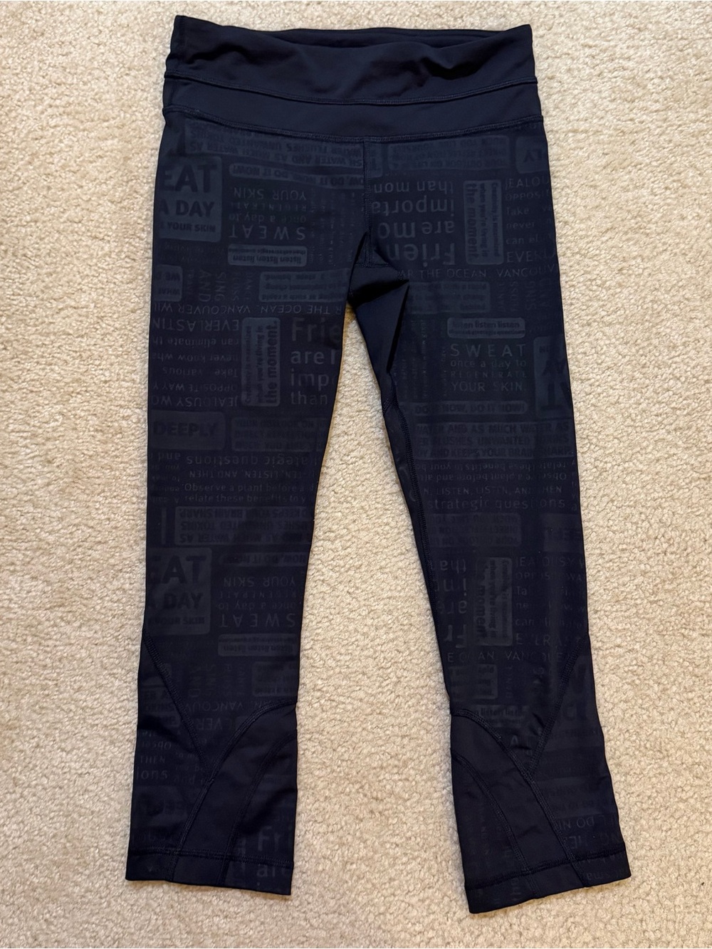 Lululemon Inspire Crop II *All Full-On Luxtreme Classic Manifesto Embossed Black